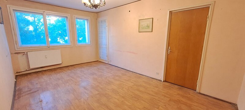 Dristor - Camil Ressu / P-ta Ramnicu Sarat, metrou la 450 m, etaj 2/10