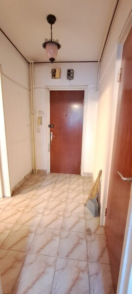 Dristor - Camil Ressu / P-ta Ramnicu Sarat, metrou la 450 m, etaj 2/10
